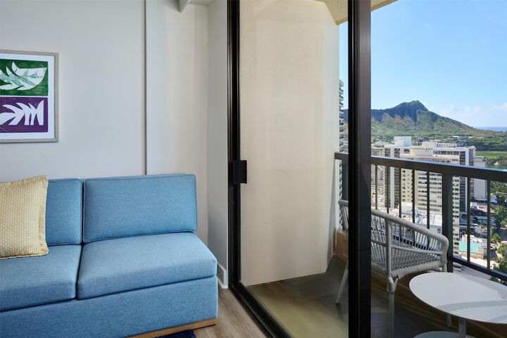 Room 60 of 192
