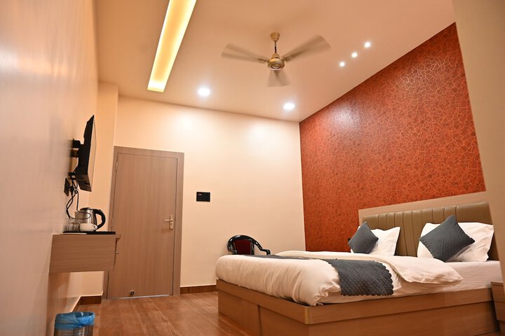 Room 25 of 45