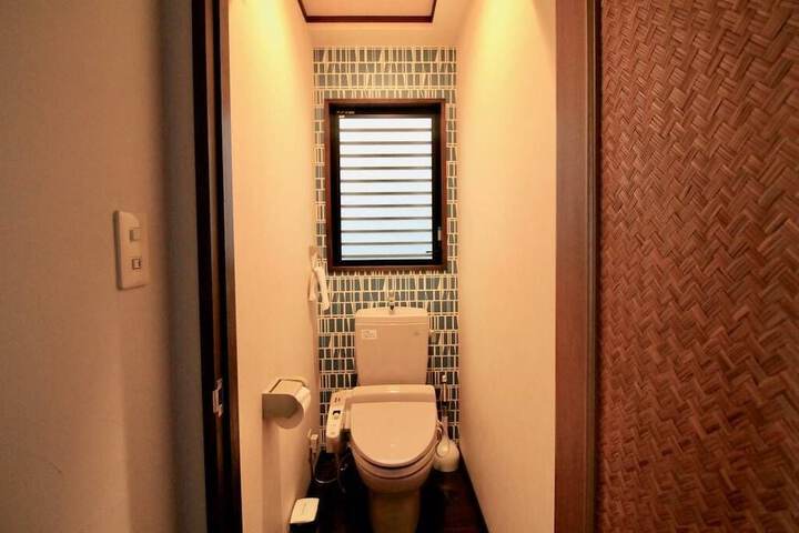 Room 49 of 52
