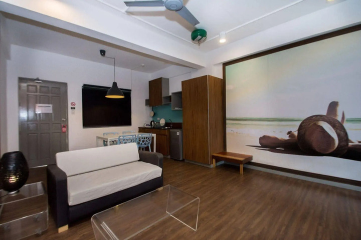 LUXEVIEW HOTEL