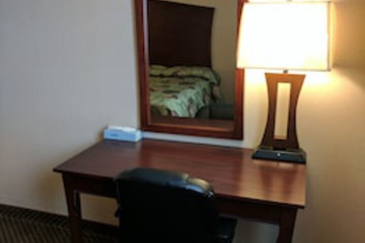 Room 61 of 108