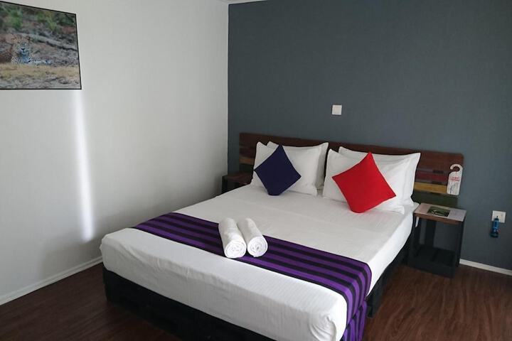 Room 5 of 64