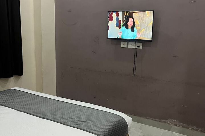 Room 7 of 23