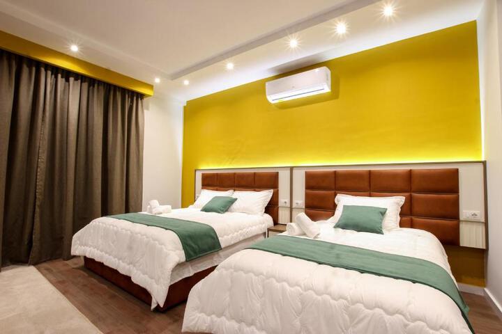 General 12 of 28