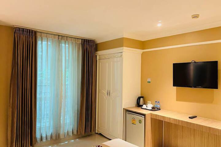 Room 21 of 46