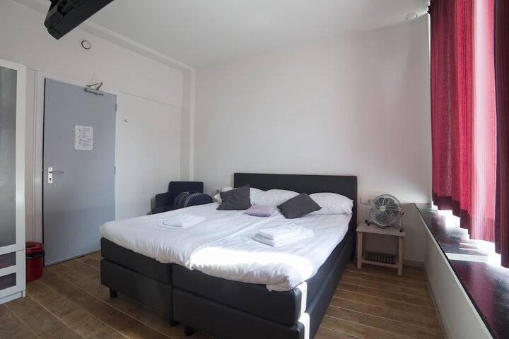 Room 21 of 70