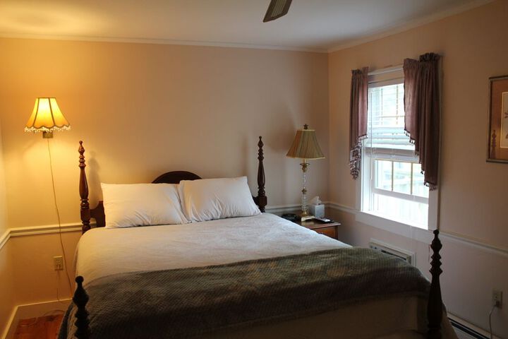 Room 6 of 40