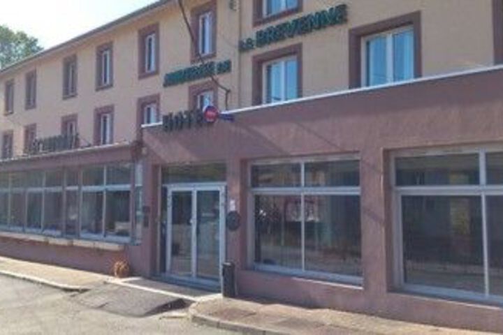 Hotel Entry