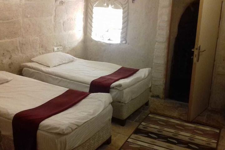 Room 13 of 59