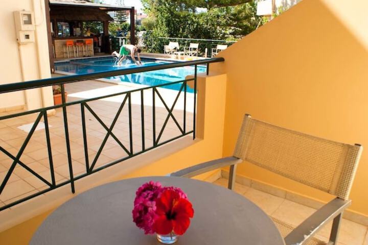 Terrace/Patio 8 of 39