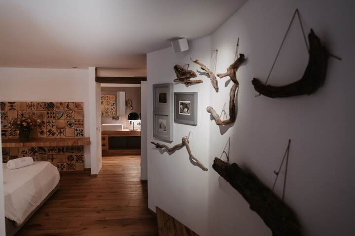 Room 20 of 134