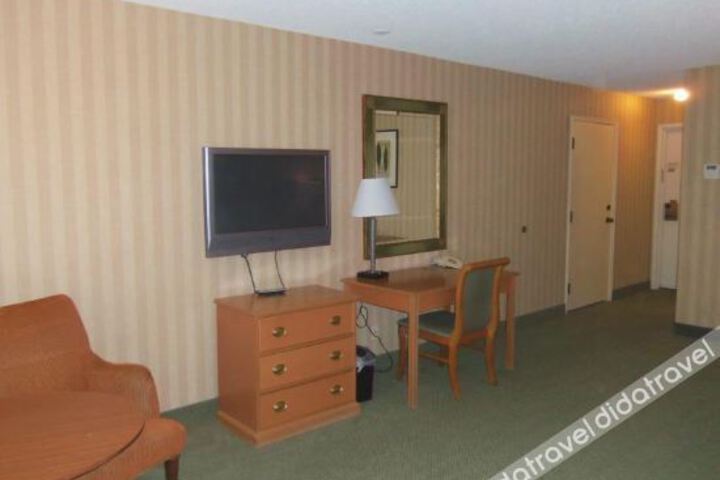 Hotel Interior 4 of 13