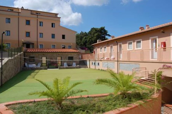 Tennis and Basketball Courts 4 of 18