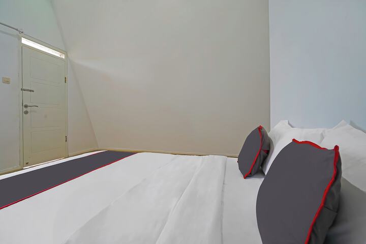 Room 20 of 36