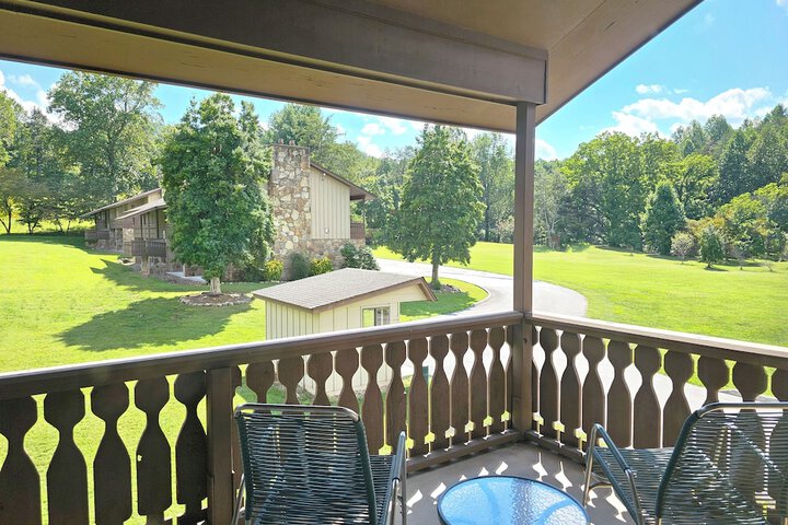 Property Grounds 26 of 36