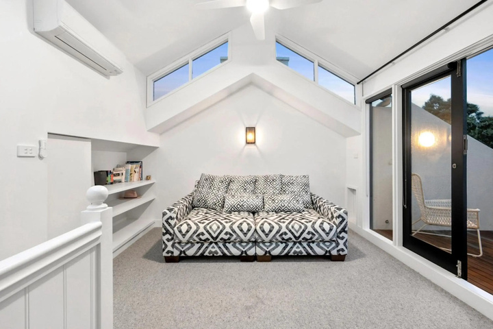 Room 3 of 19