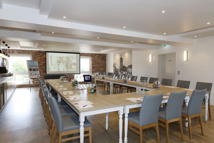 Meeting 44 of 45