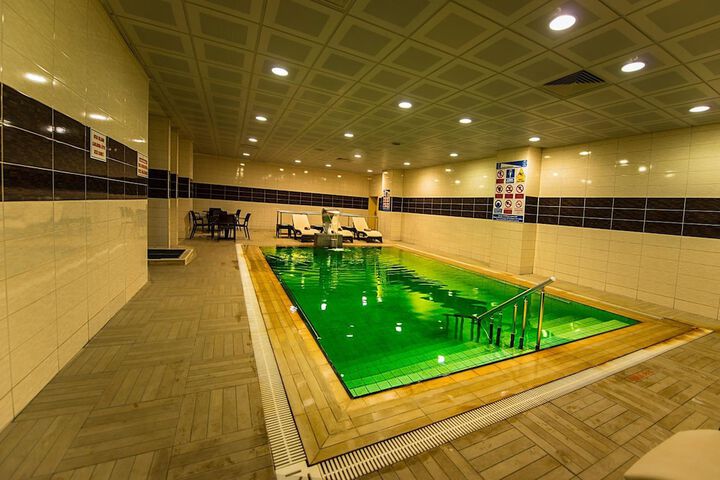 Pool 17 of 47