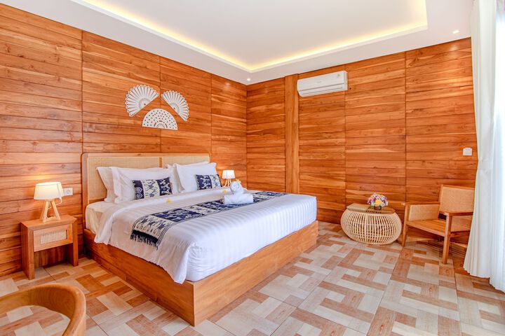 Room 17 of 39