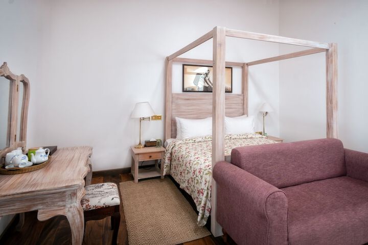 Room 14 of 61