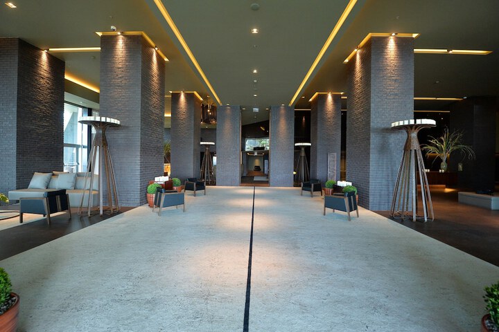 Lobby Photos