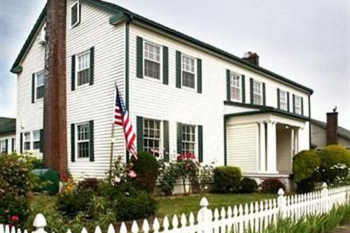 R. R. Thompson House
