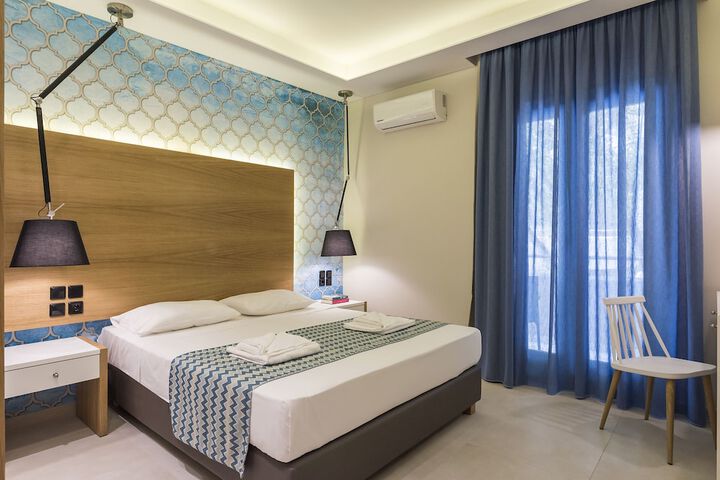 Room 6 of 36