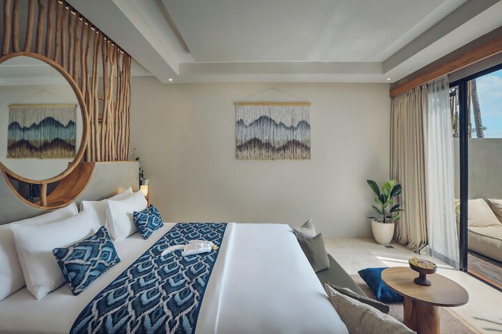 Room 15 of 113