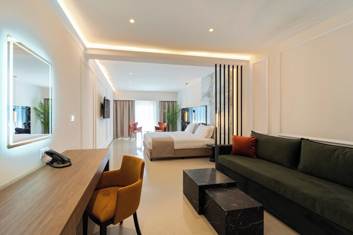 Room 90 of 187