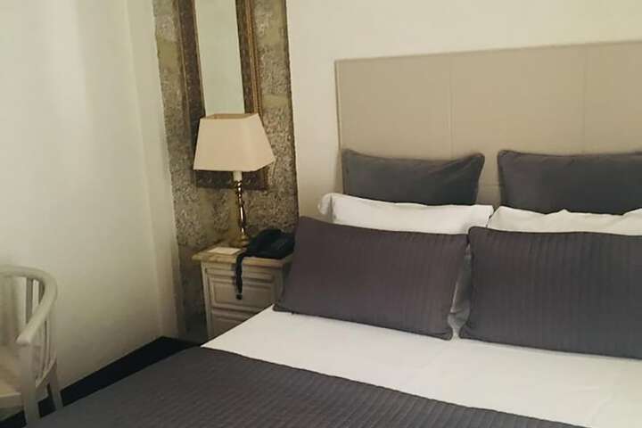Room 3 of 57