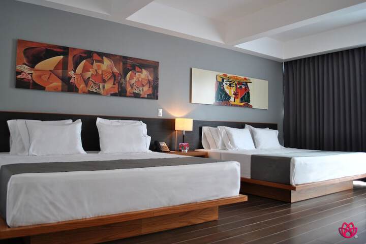 Room 12 of 44