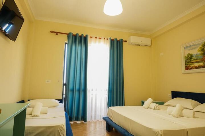 Room 13 of 54