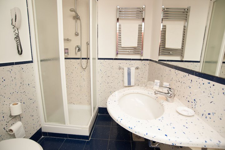 Bath Photo