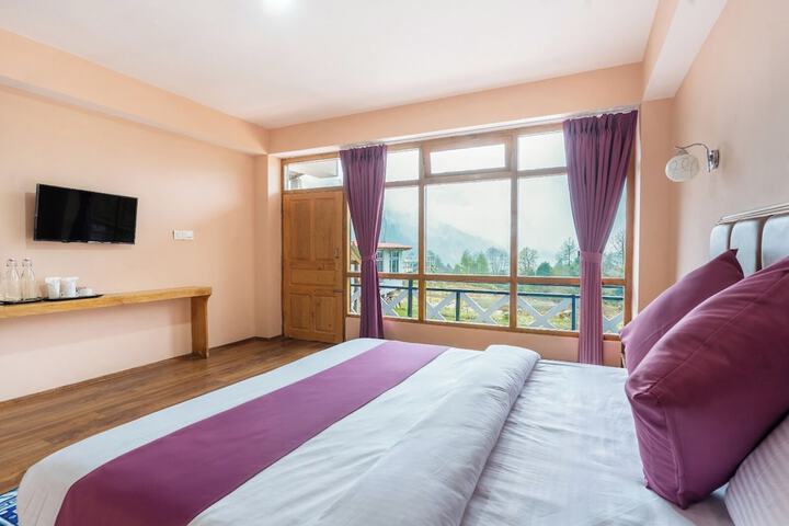 Room 3 of 19
