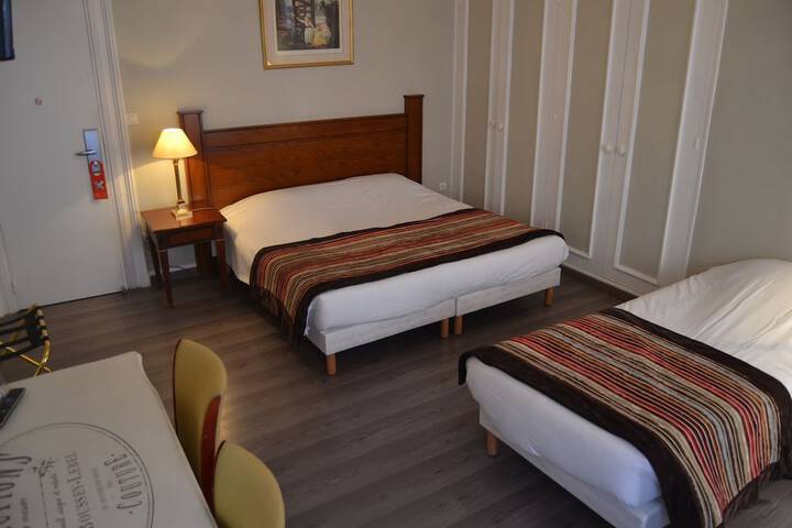 Room 6 of 54