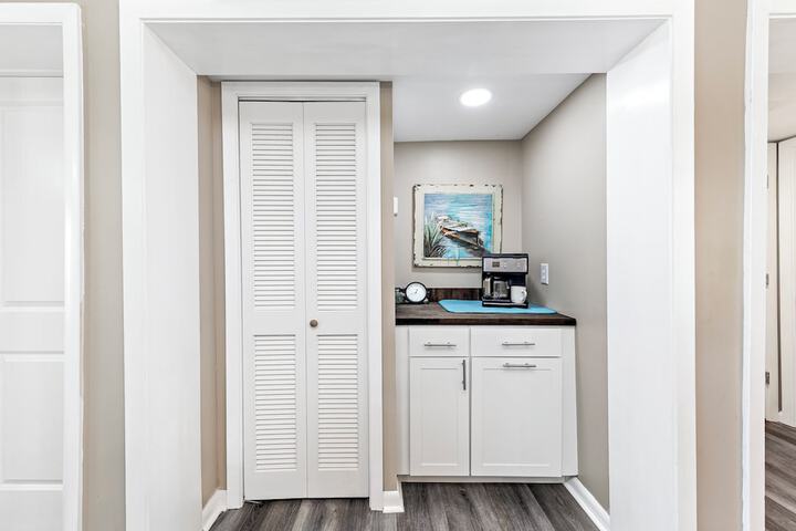 Hotel Interior 194 of 231