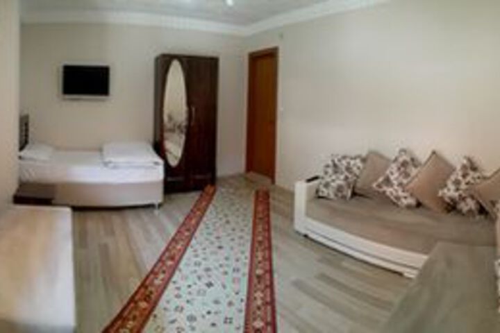 Room 26 of 29