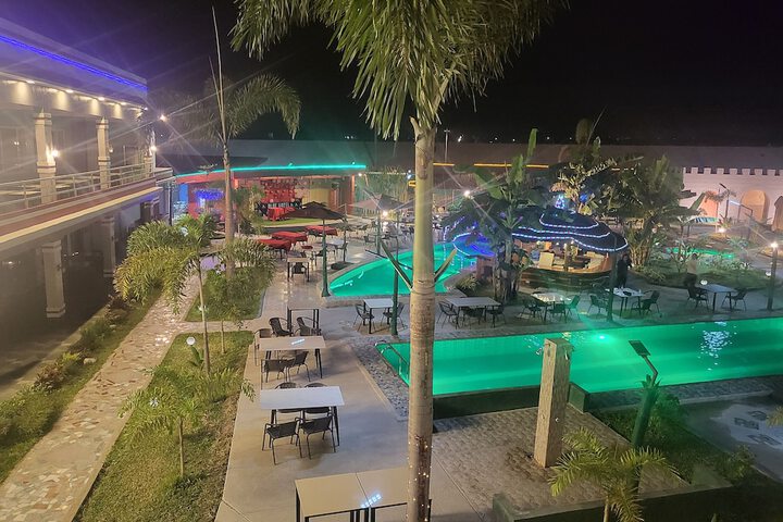 Pool 41 of 116