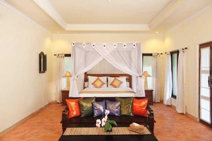 Elbari Villas