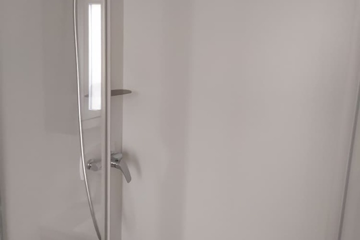 Room 59 of 106