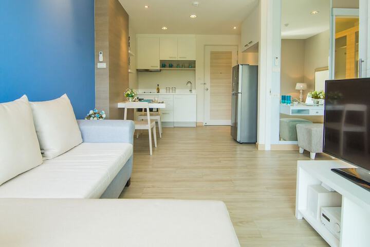 Room 4 of 64