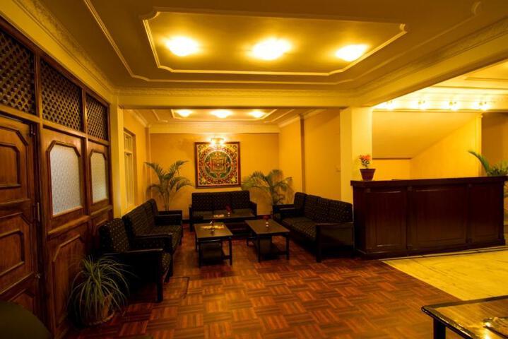 Hotel Lucky Star