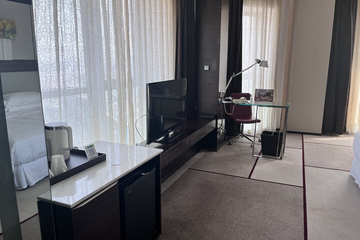 Room 29 of 106