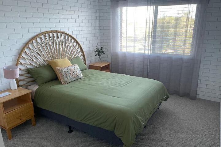 Room 21 of 94