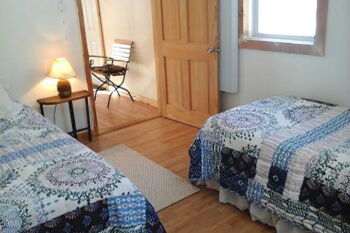 Room 12 of 12