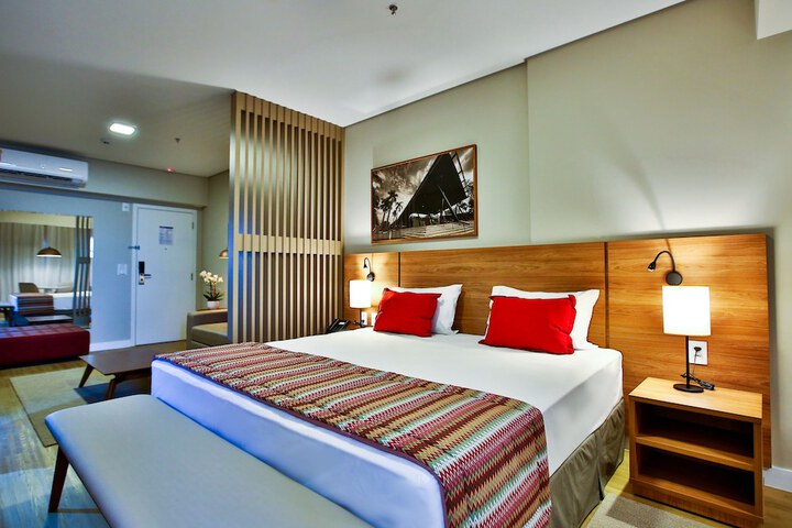 Room 19 of 71