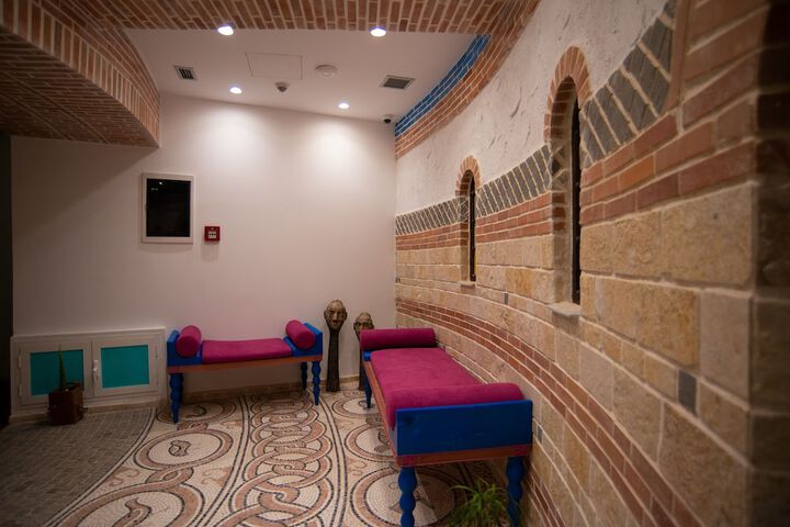Hotel Interior 190 of 253