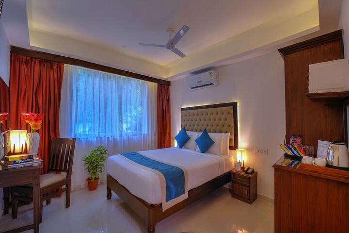 Room 27 of 48