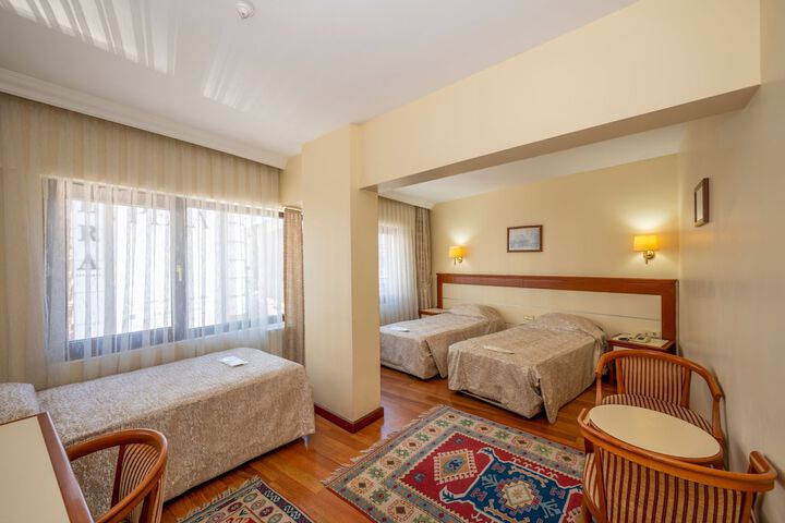 Room 7 of 41