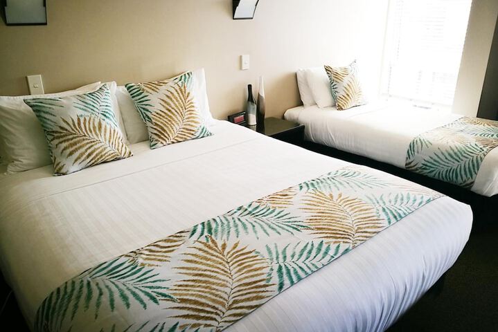 Room 17 of 65